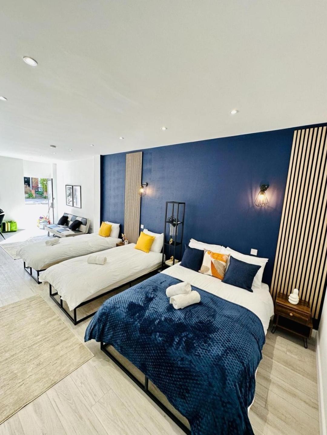 High Standard Central Studios Perfect For Tourists! London Room photo